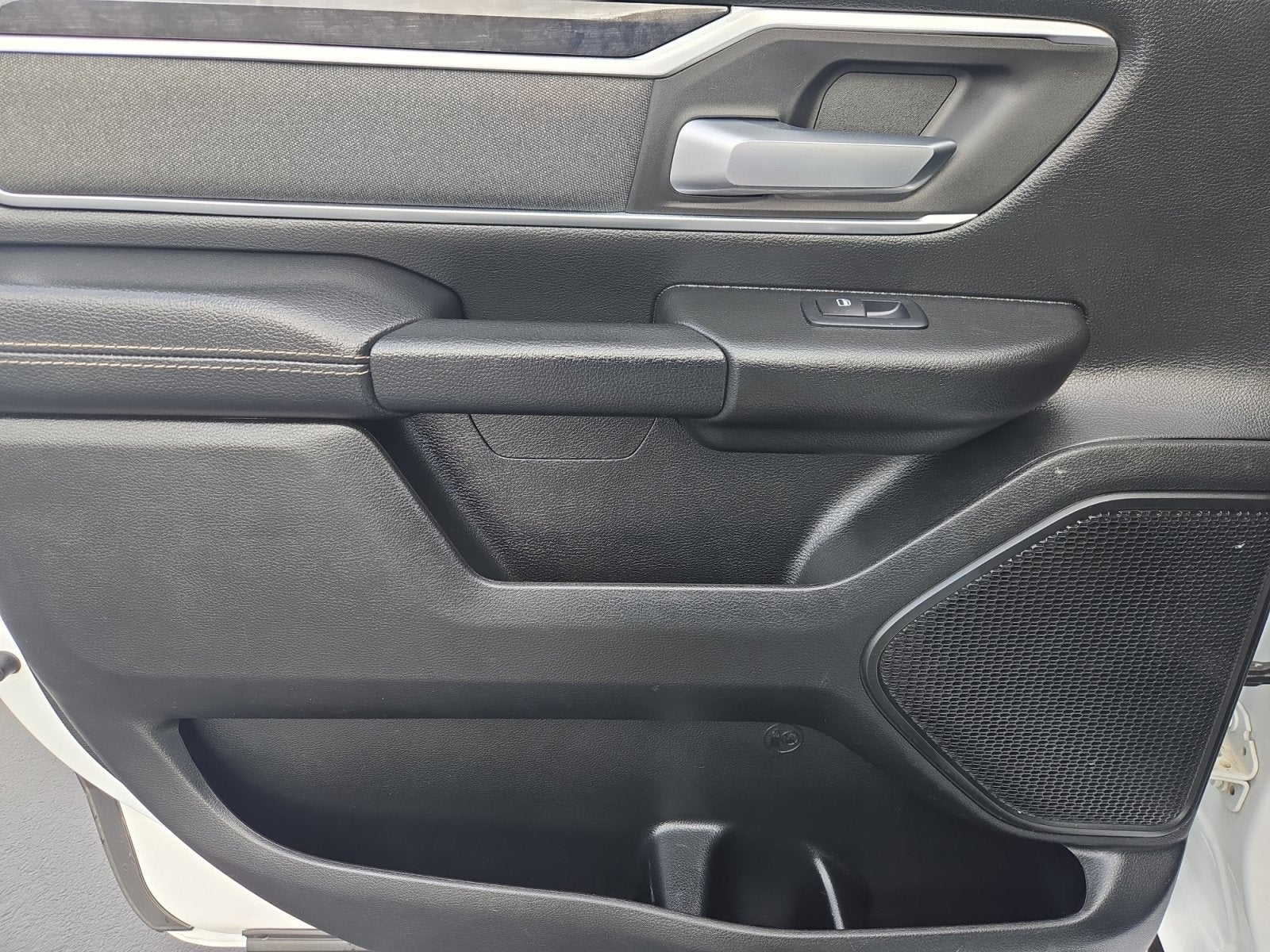 2021 RAM 1500 Big Horn Crew Cab 4x4 5'7" Box