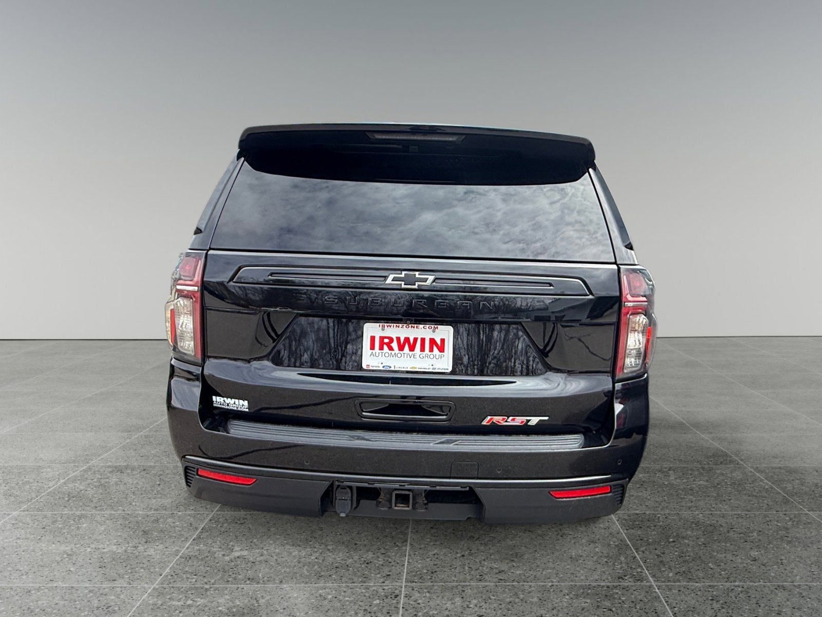 2023 Chevrolet Suburban RST