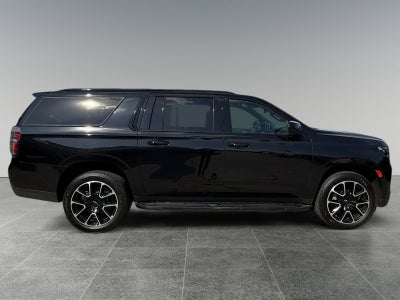 2023 Chevrolet Suburban RST