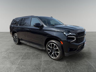 2023 Chevrolet Suburban RST