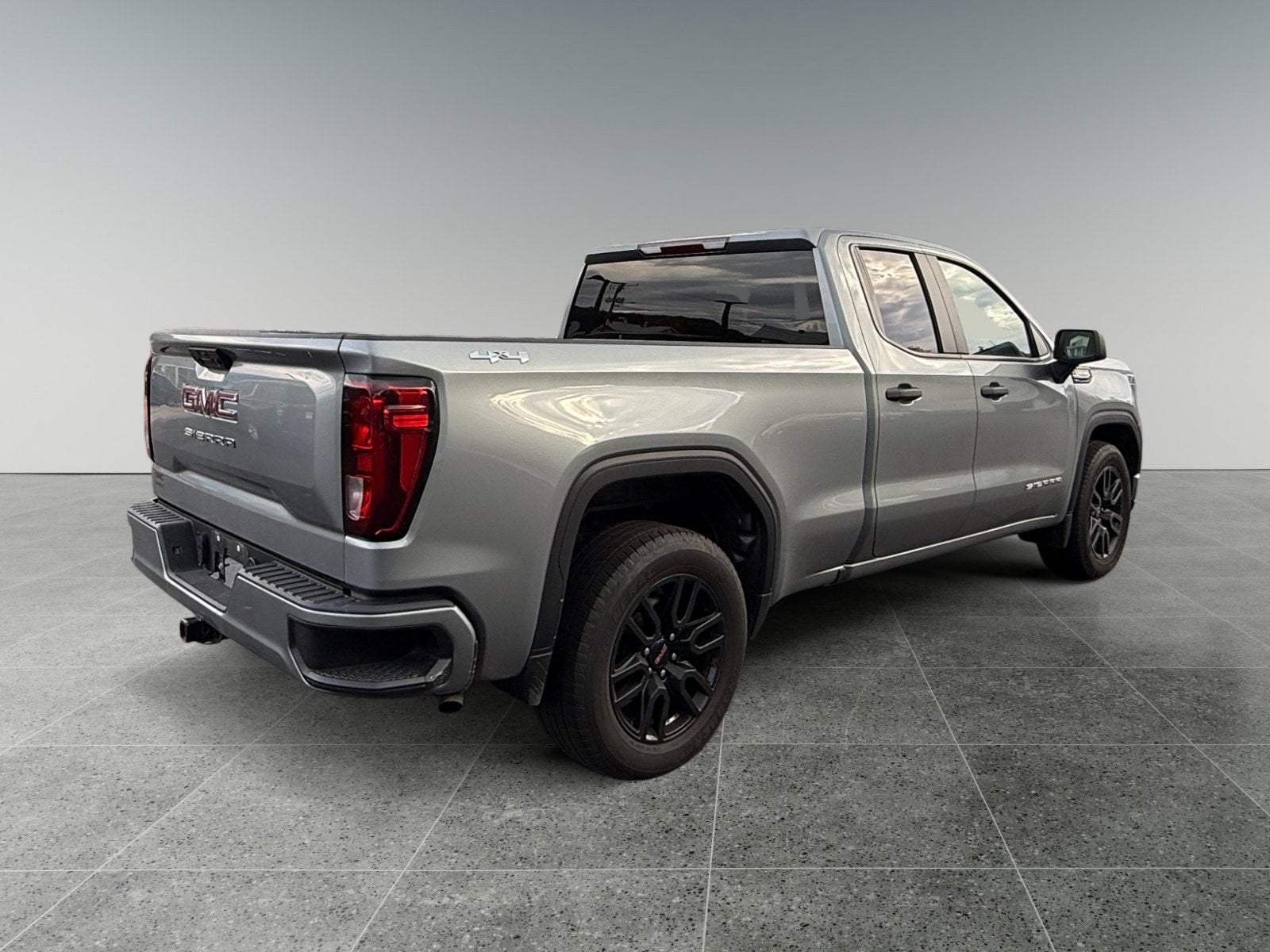 2023 GMC Sierra 1500 Pro