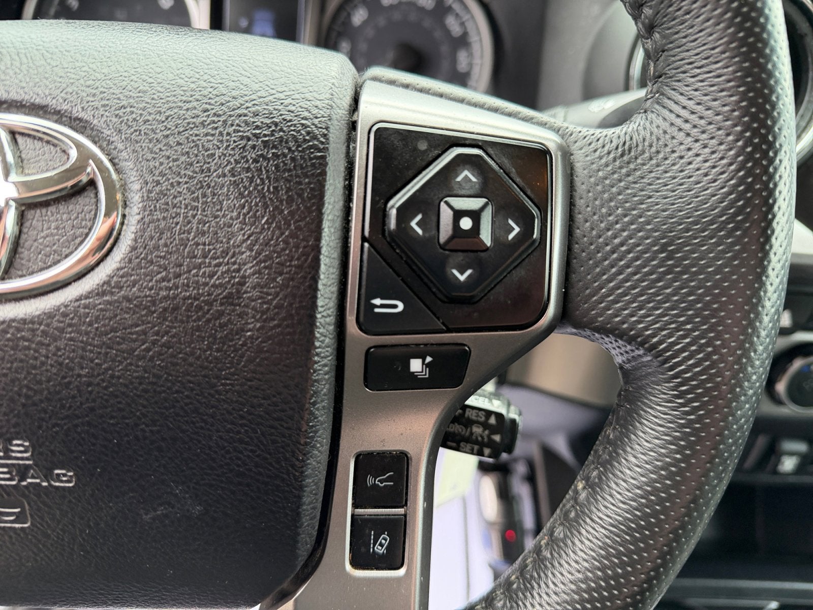 2021 Toyota Tacoma 4WD SR5