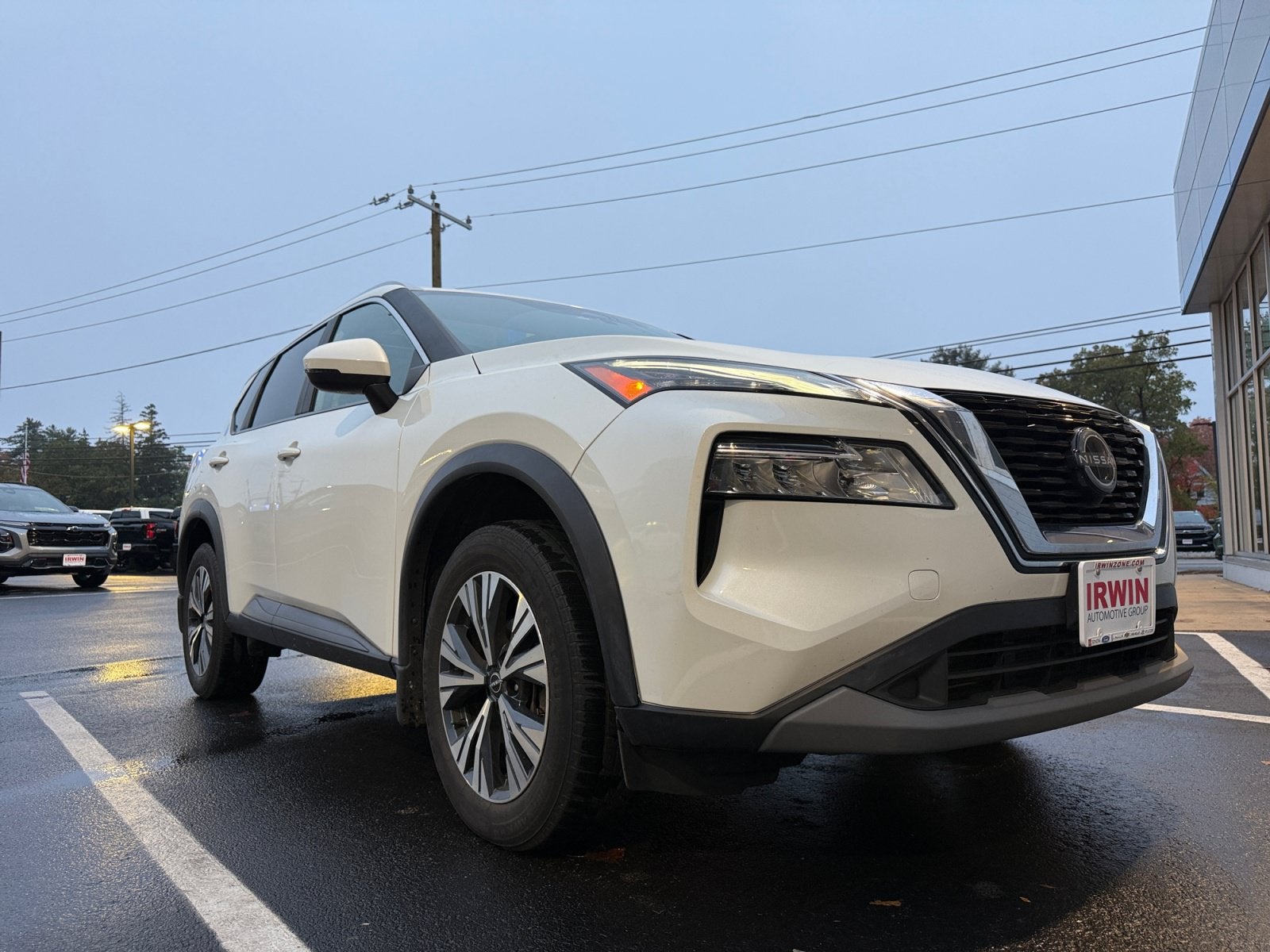 2022 Nissan Rogue SV