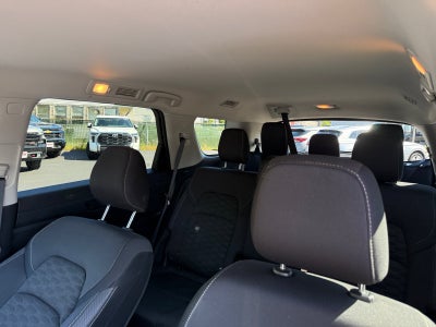 2025 Nissan Pathfinder SV