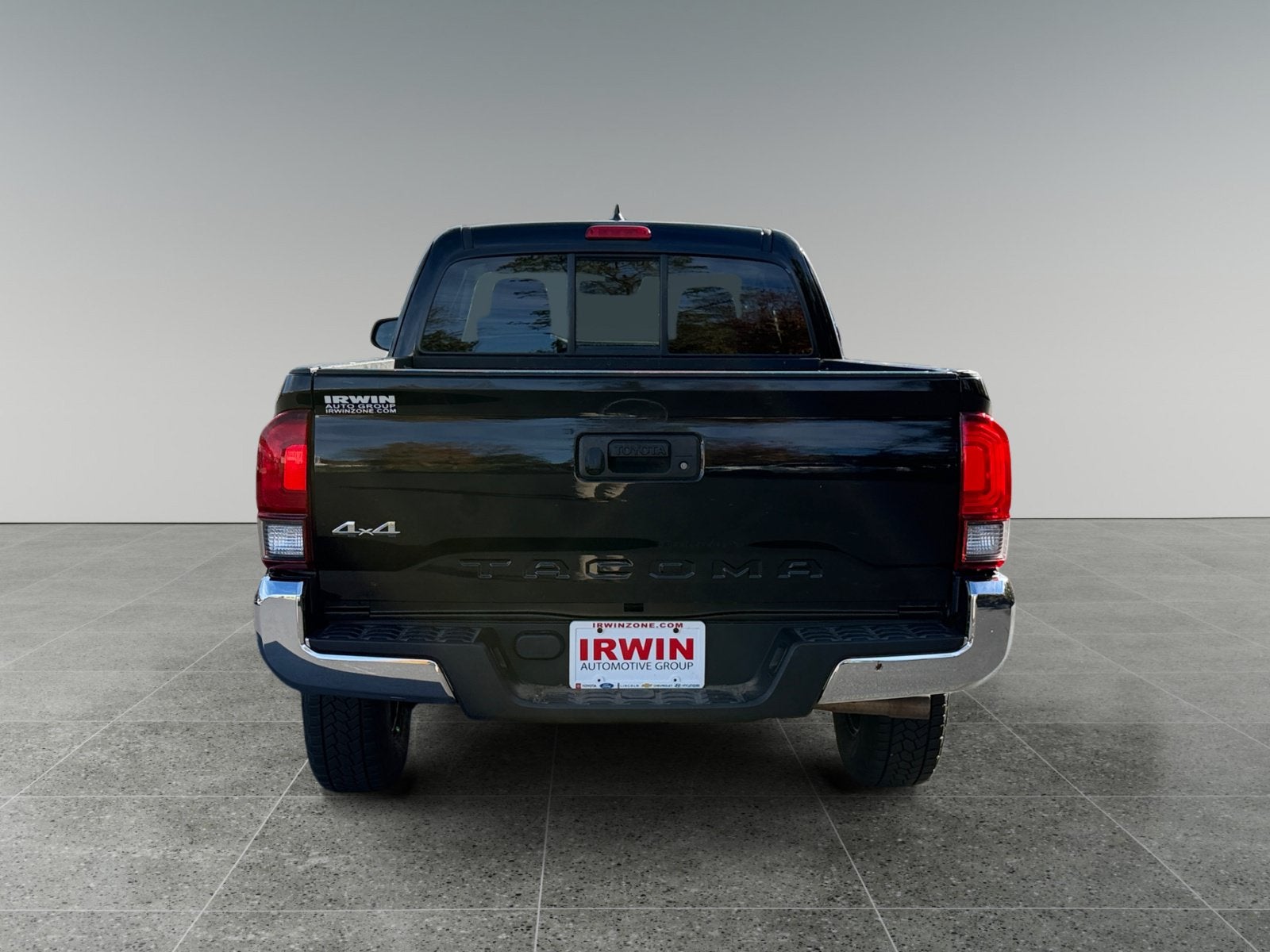 2018 Toyota Tacoma SR
