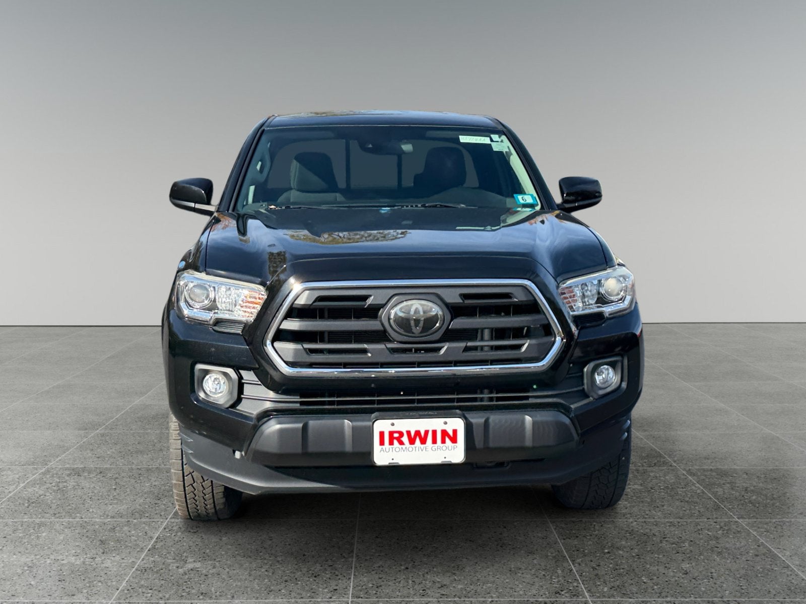 2018 Toyota Tacoma SR