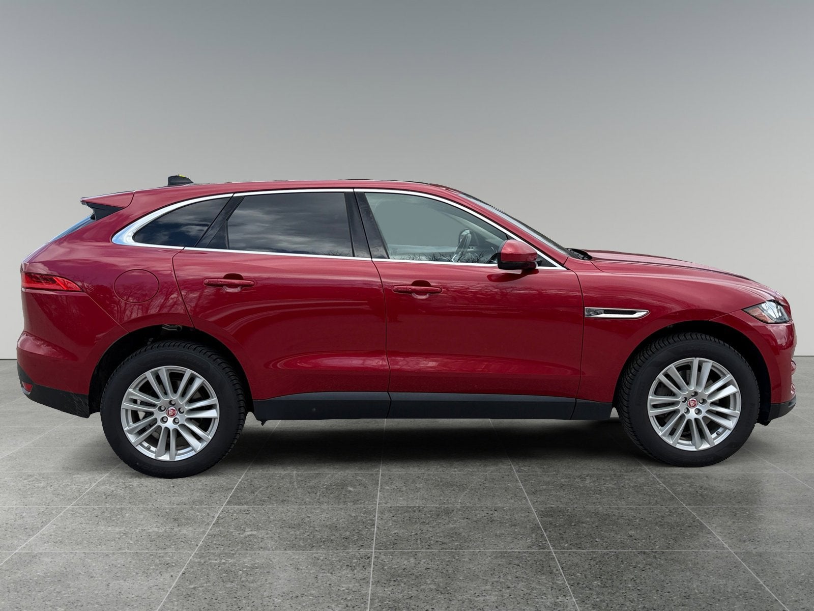 2020 Jaguar F-PACE 30t Prestige