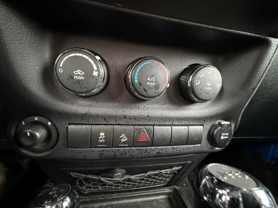 2015 Jeep Wrangler Unlimited Willys Wheeler