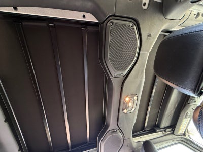 2022 Jeep Wrangler Unlimited Sahara Altitude