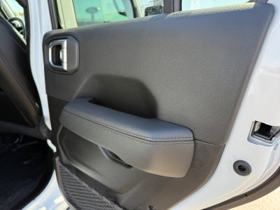 2022 Jeep Wrangler Unlimited Sahara Altitude