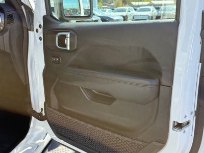 2022 Jeep Wrangler Unlimited Sahara Altitude
