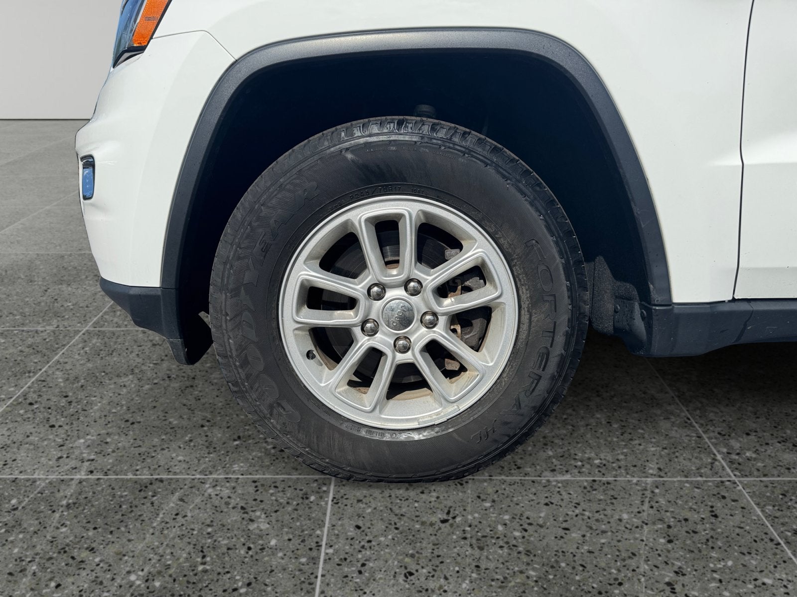 2020 Jeep Grand Cherokee Laredo E