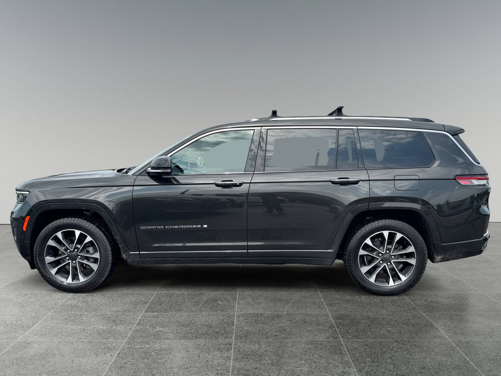 2022 Jeep Grand Cherokee L Overland