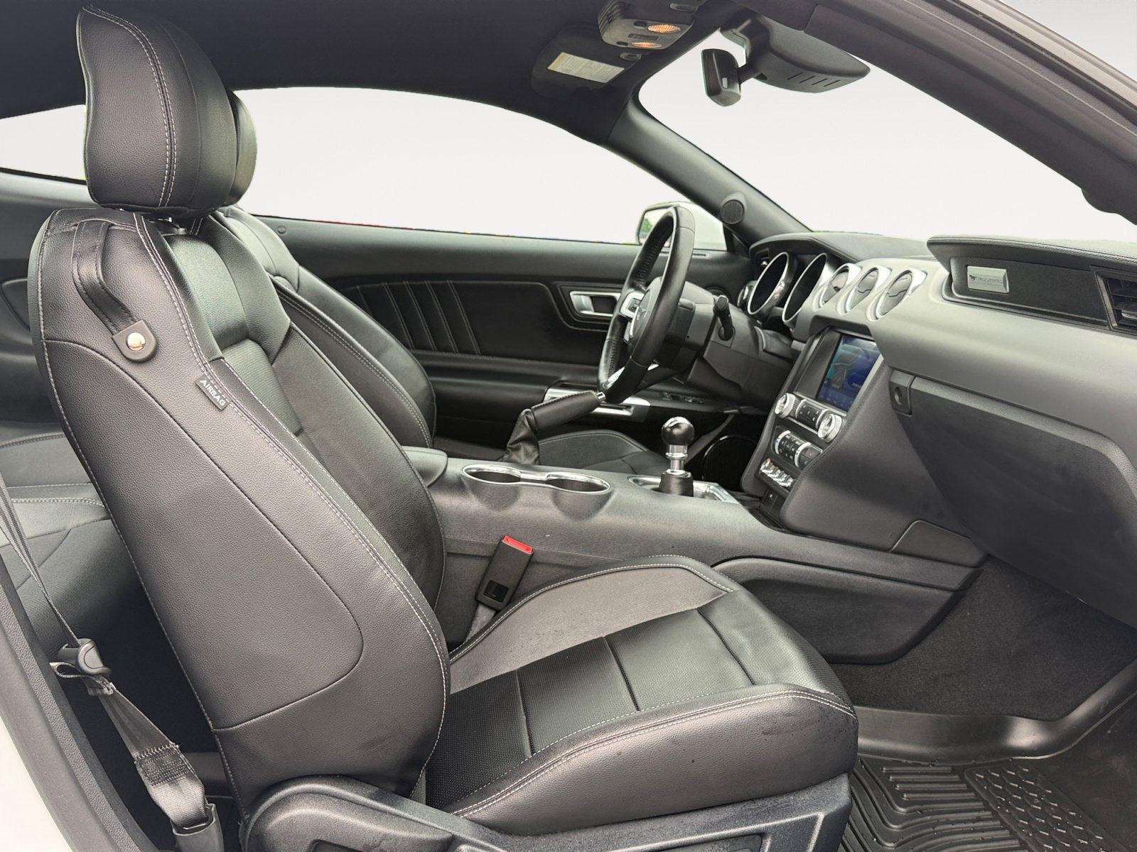 2021 Ford Mustang EcoBoost