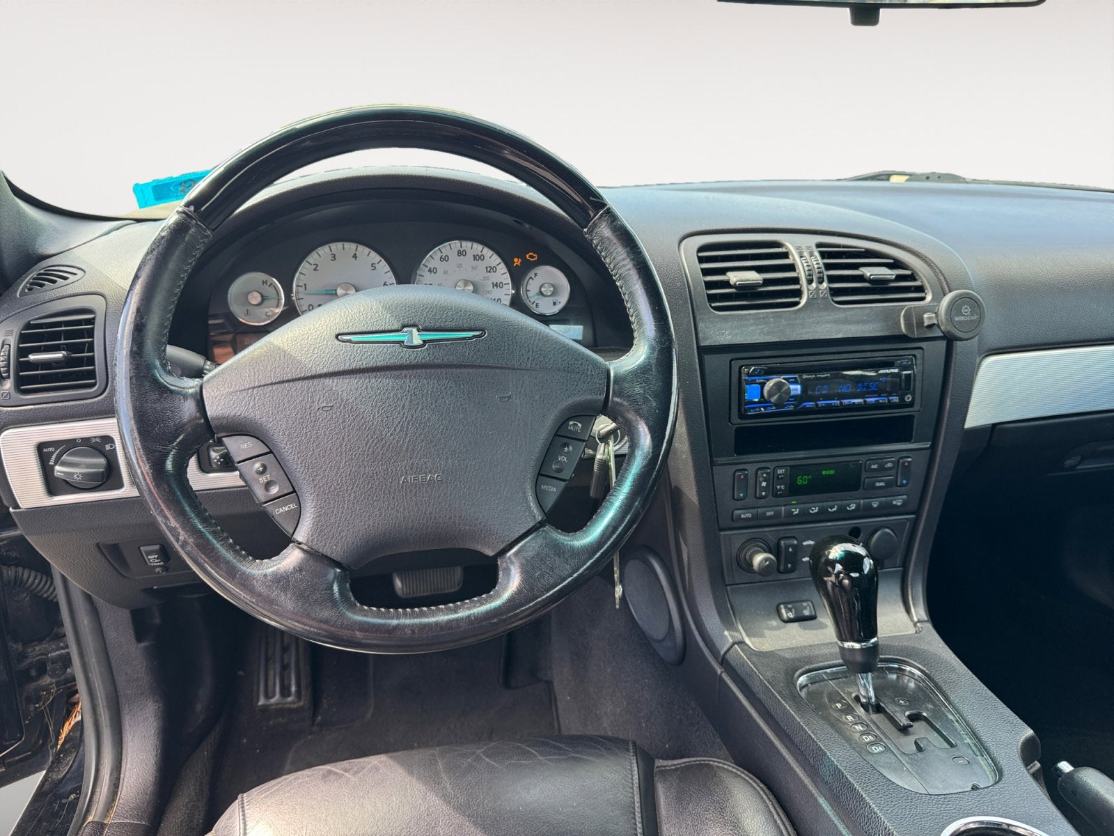 2004 Ford Thunderbird Base