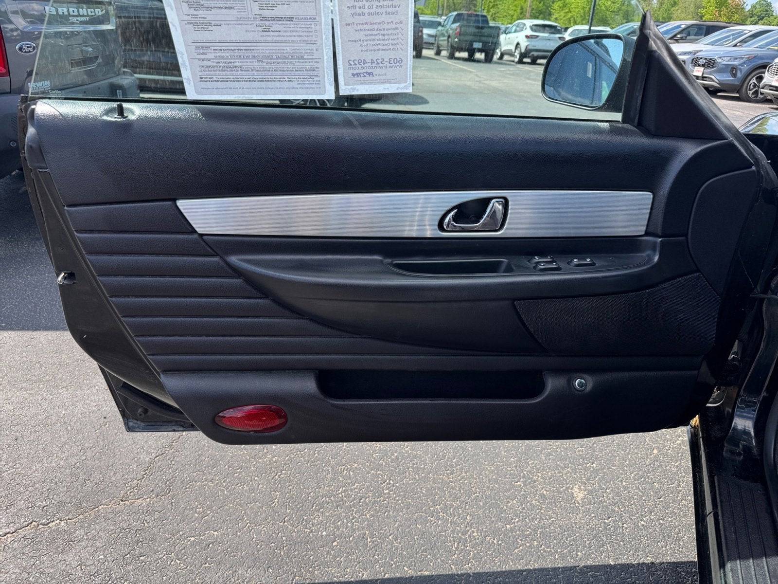2004 Ford Thunderbird Base