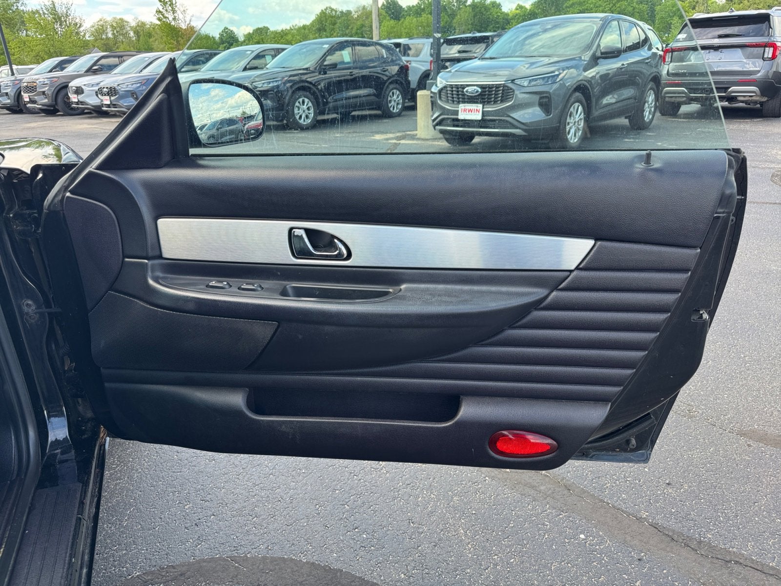 2004 Ford Thunderbird Base