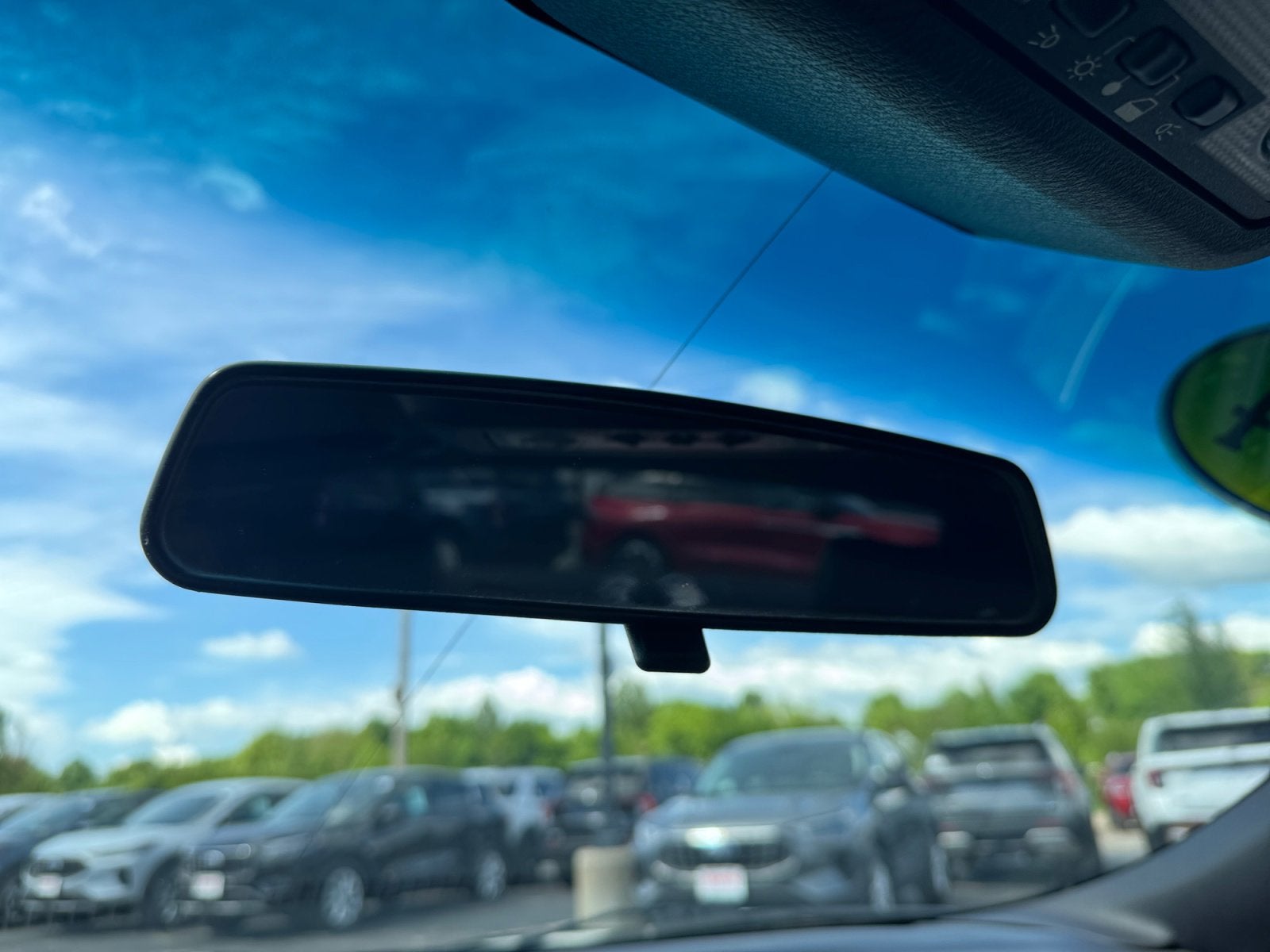 2004 Ford Thunderbird Base