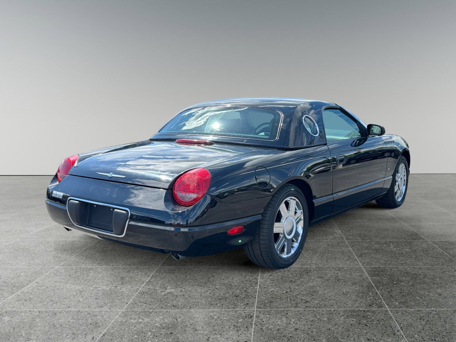 2004 Ford Thunderbird Base