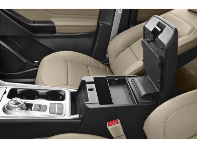 2020 Ford Explorer Base