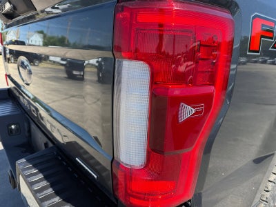 2017 Ford Super Duty F-250 SRW Lariat