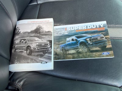 2022 Ford Super Duty F-250 SRW Platinum