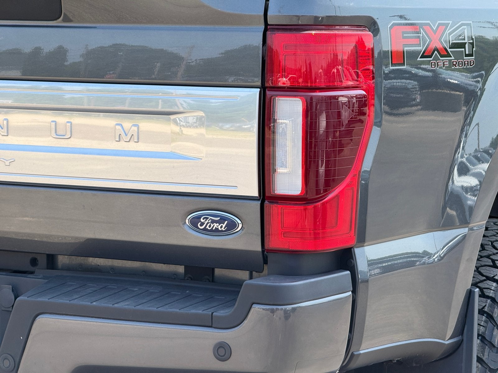 2020 Ford Super Duty F-350 SRW Platinum