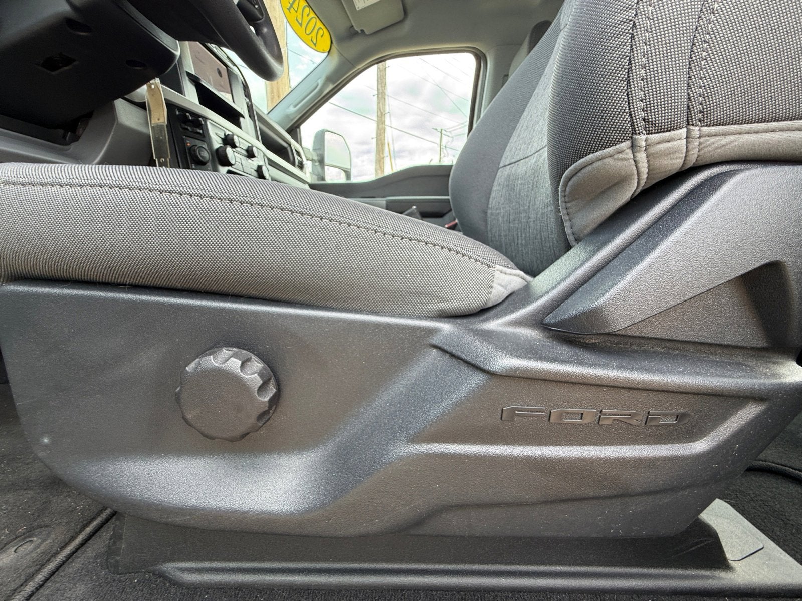 2024 Ford Super Duty F-250 SRW XL