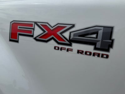 2023 Ford Super Duty F-350 DRW LARIAT