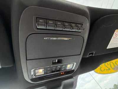 2023 Ford Super Duty F-350 DRW LARIAT