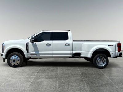 2026 Ford Super Duty F-450 DRW Platinum