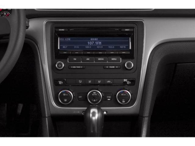 2015 Volkswagen Passat Base