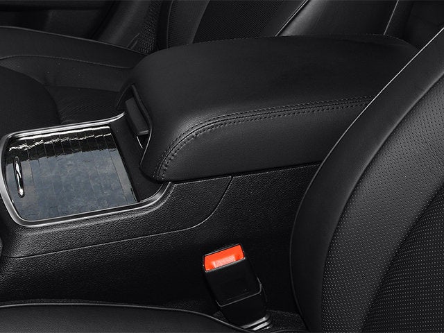 2013 Chrysler 300 BASE