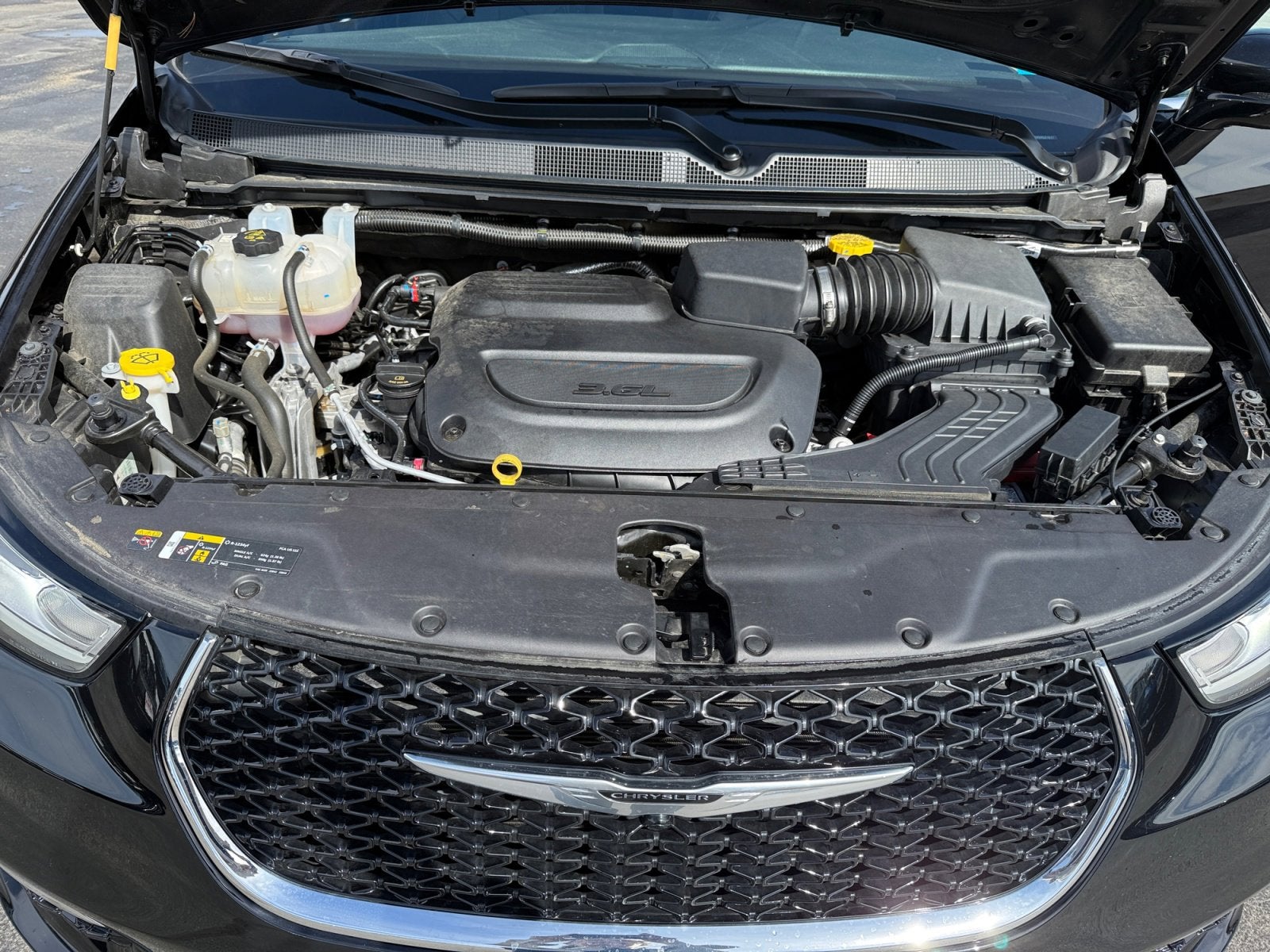 2025 Chrysler Pacifica Select