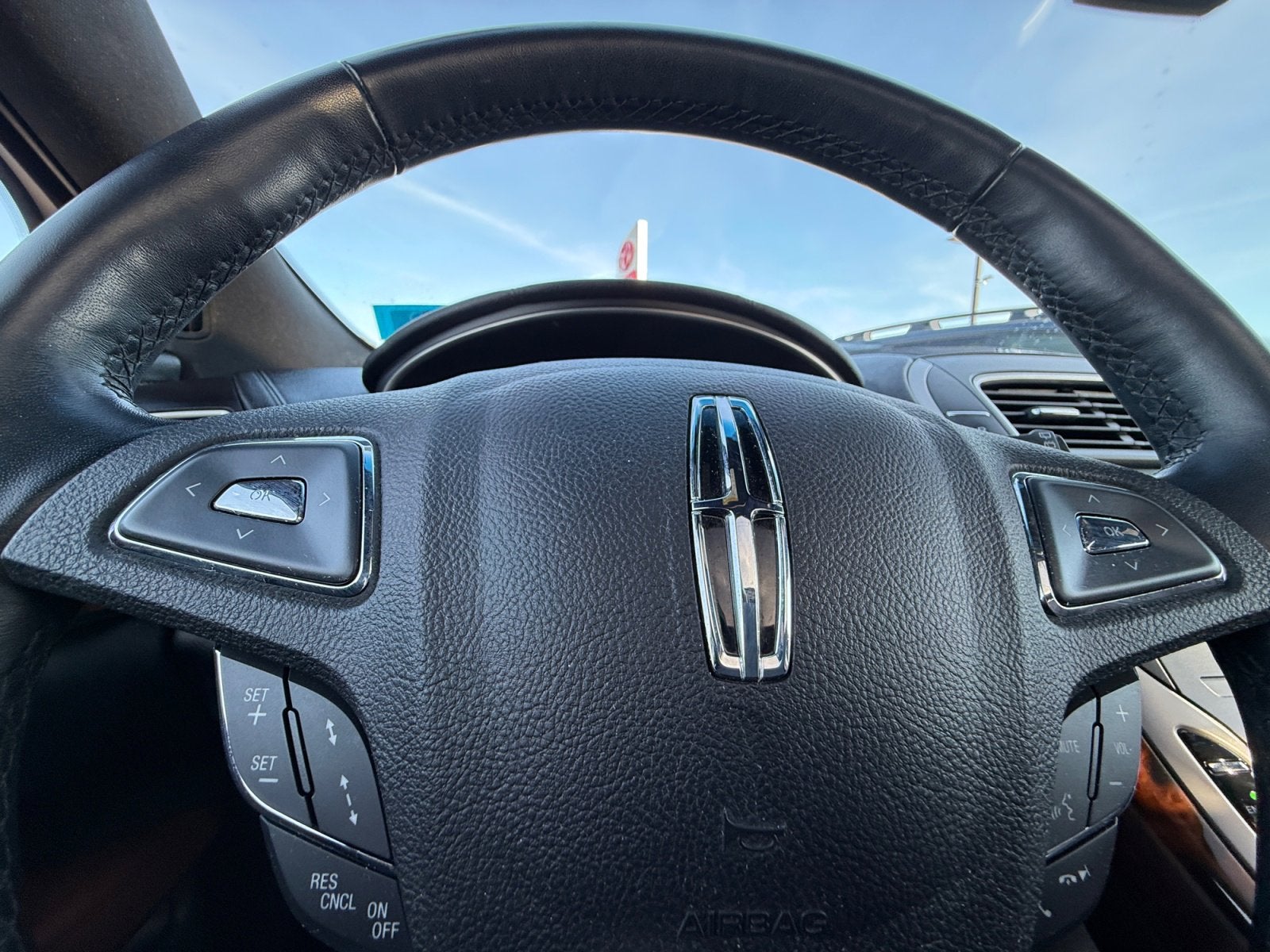 2017 Lincoln MKX Reserve