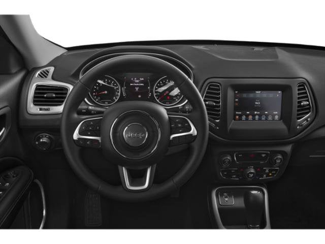 2020 Jeep Compass Latitude w/Sun/Safety Pkg