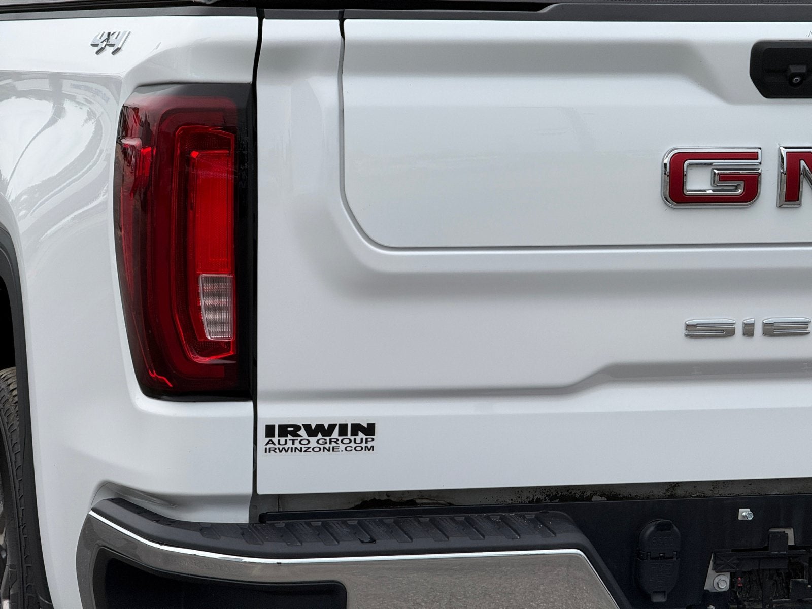 2023 GMC Sierra 1500 SLT