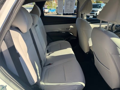 2025 Hyundai Tucson SE