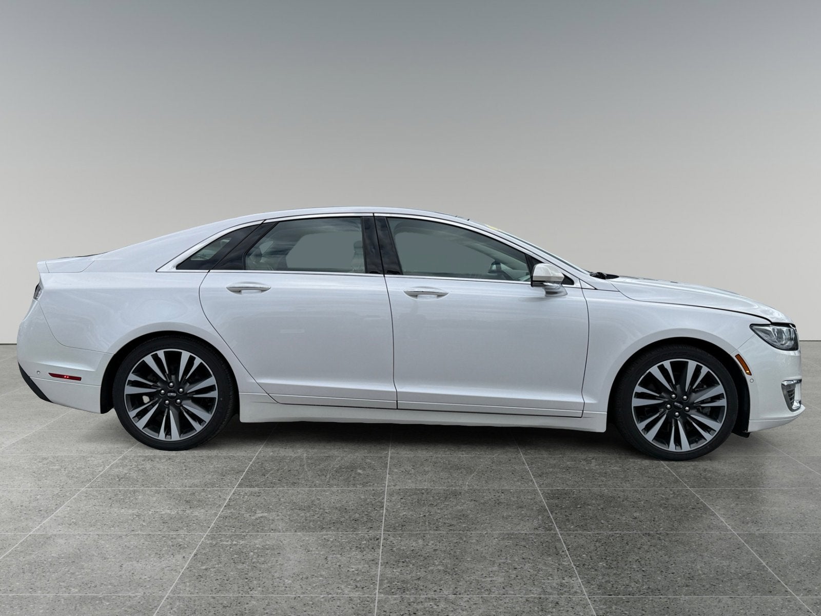 2019 Lincoln MKZ Reserve II