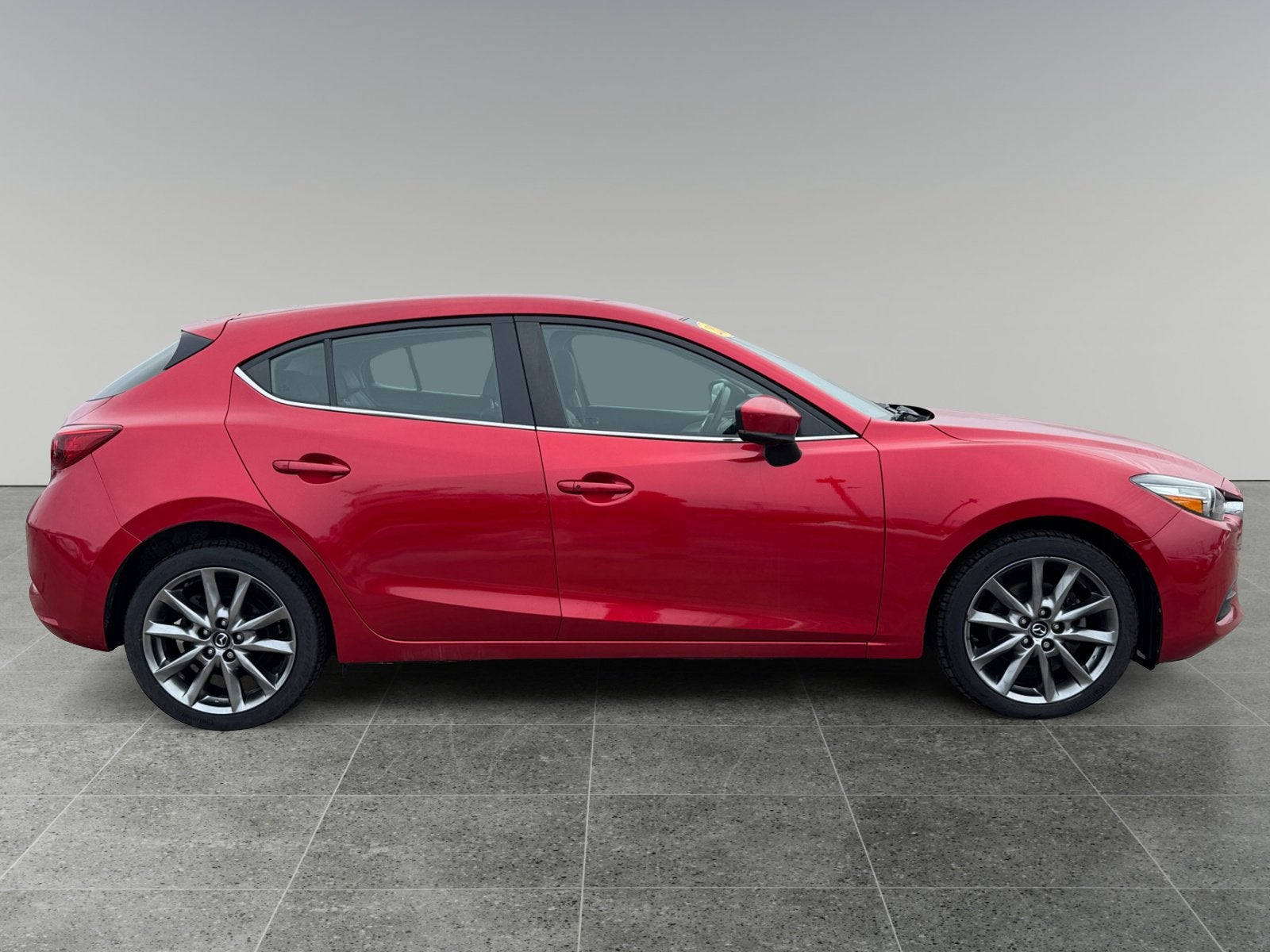 2018 Mazda Mazda3 5-Door Touring