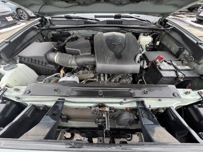 2022 Toyota Tacoma 4WD TRD Off Road