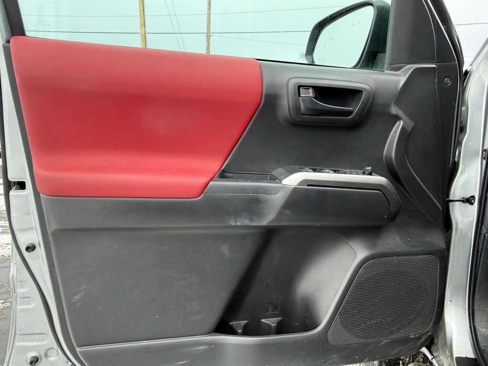 2023 Toyota Tacoma 4WD SR5