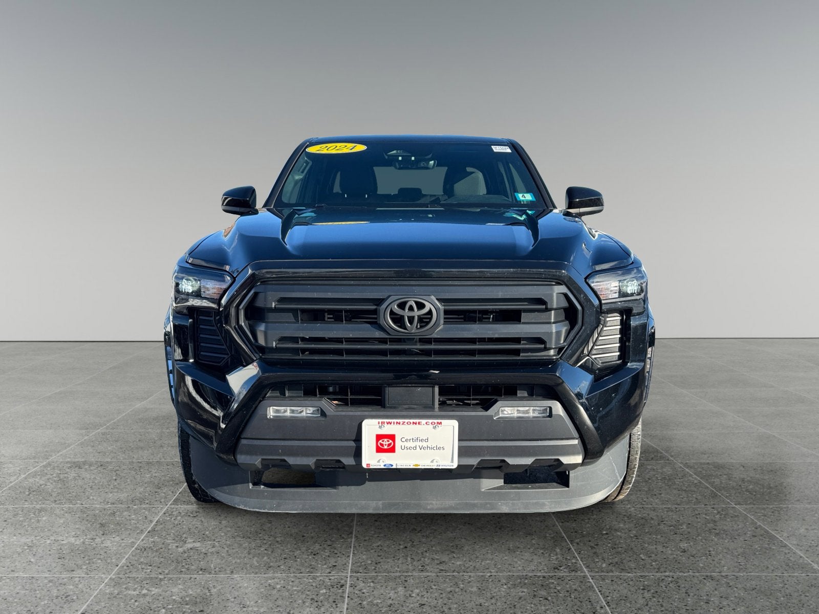 2024 Toyota Tacoma 4WD SR5