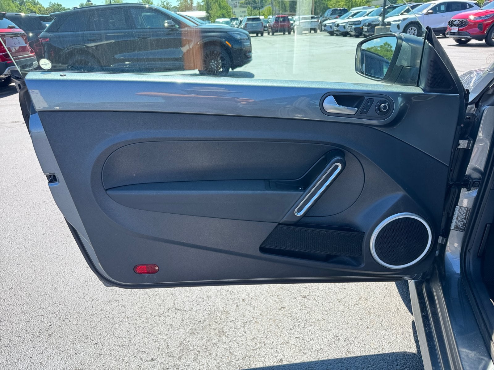 2017 Volkswagen Beetle 1.8T SE