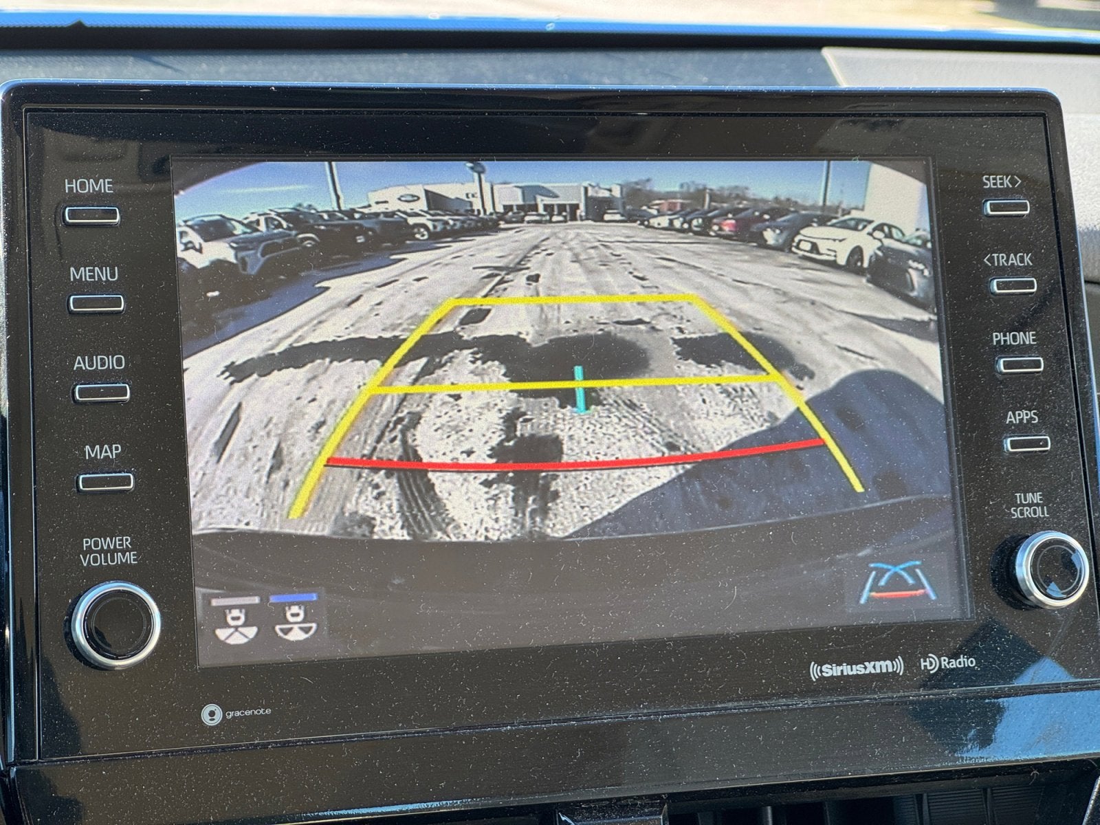 2023 Toyota Camry Hybrid XLE