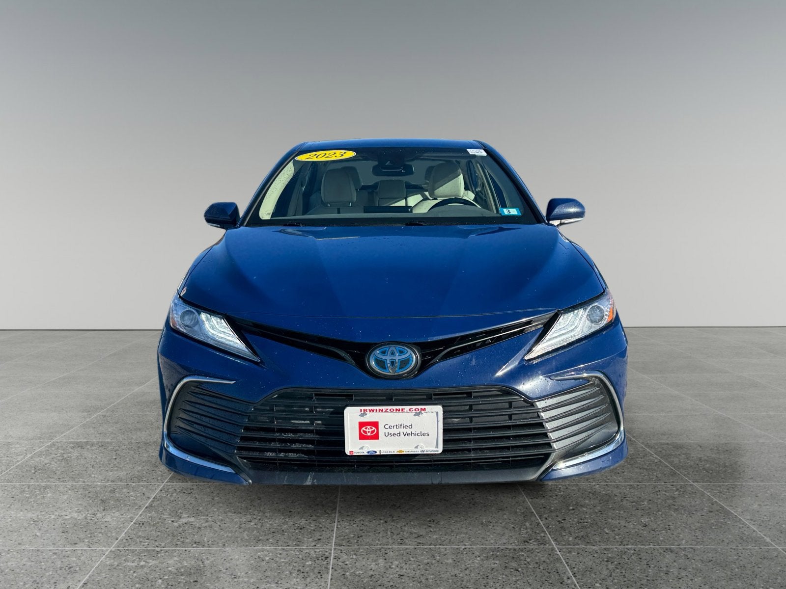 2023 Toyota Camry Hybrid XLE