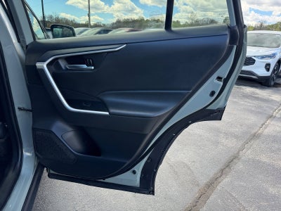 2021 Toyota RAV4 Hybrid XLE Premium