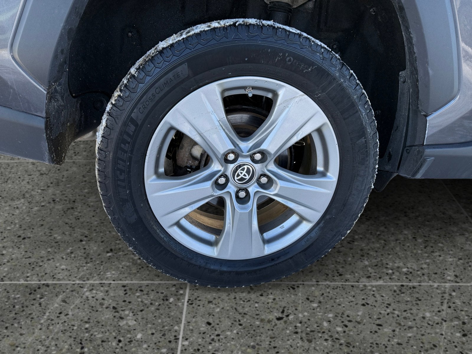 2022 Toyota RAV4 Hybrid LE