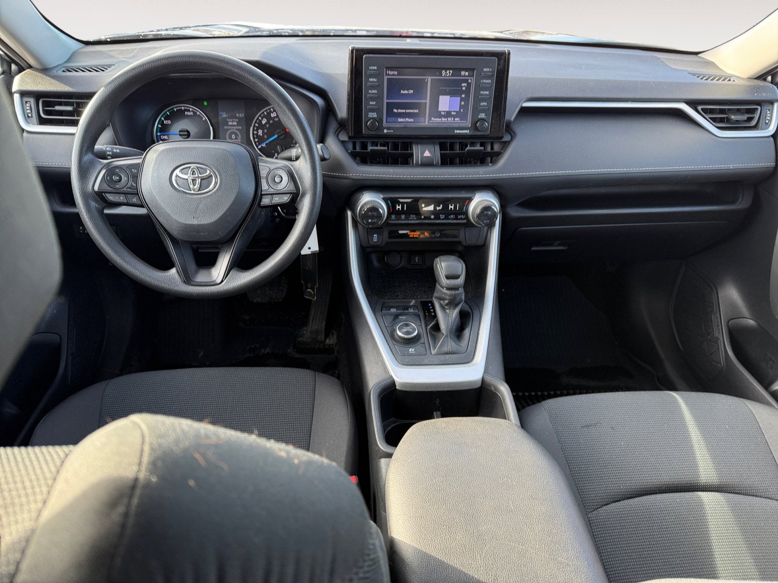 2022 Toyota RAV4 Hybrid LE