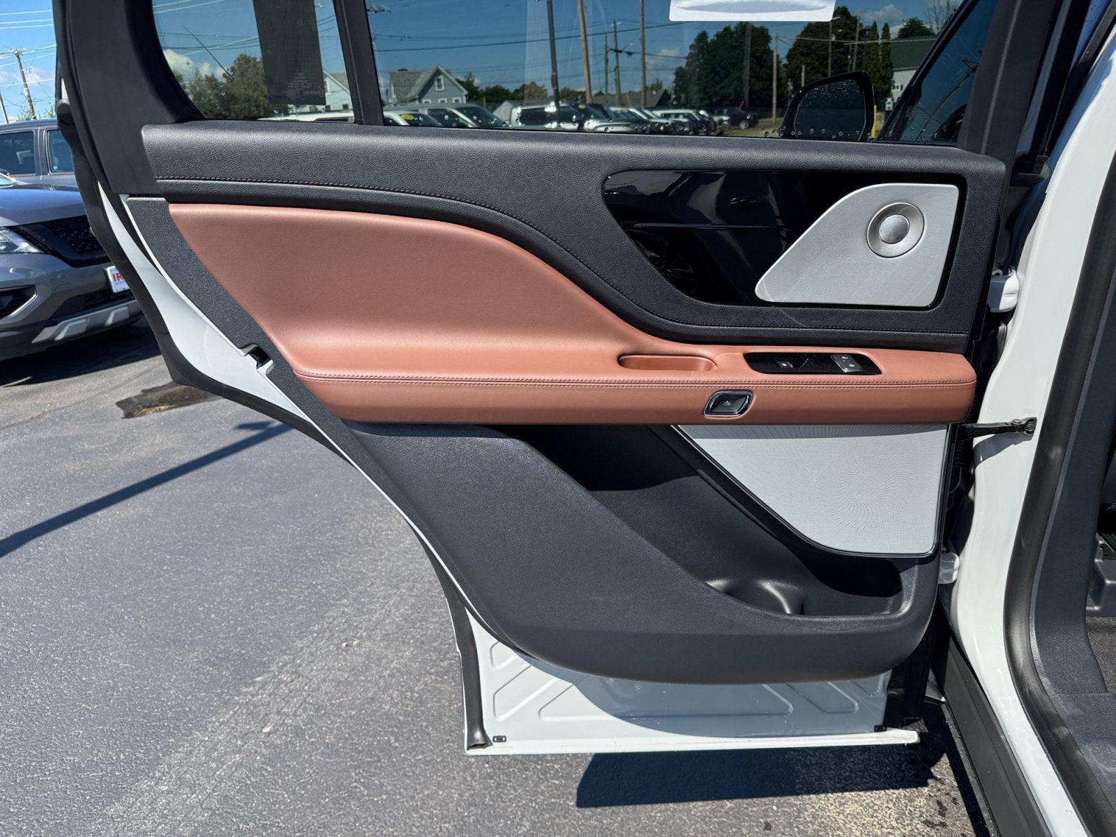 2027 Lincoln Aviator Reserve